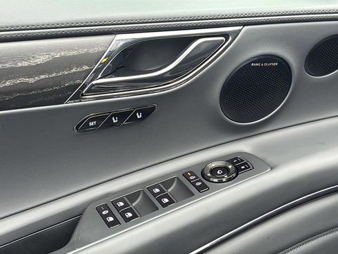 Used 2026 Genesis GV80 3.5T Prestige image 17