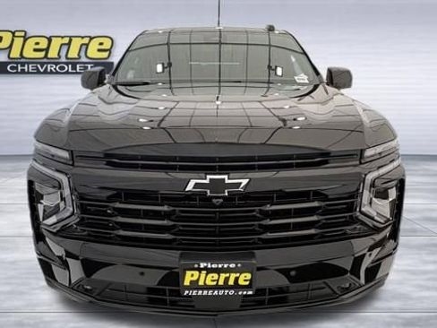 New 2026 Chevrolet Suburban RST w/ RST Capability Package AWD/4WD image 9