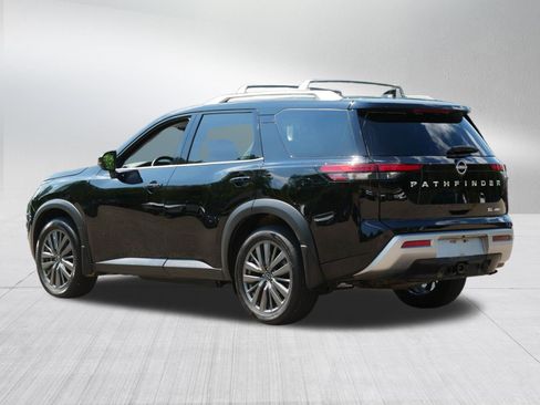 Certified 2024 Nissan Pathfinder SL w/ SL Premium Package AWD/4WD image 5
