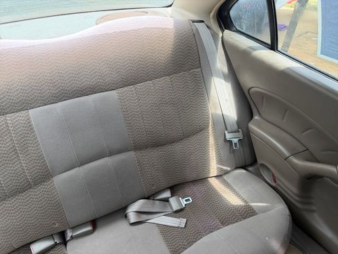Used 2005 Pontiac Grand Am SE FWD image 31