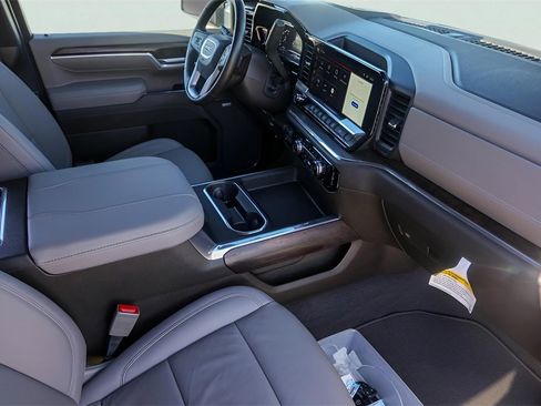 Used 2025 GMC Sierra 3500 SLT w/ Texas SLT Premium Package image 33