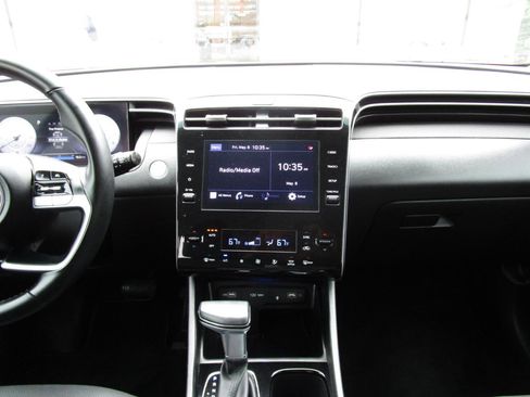 Used 2022 Hyundai Tucson SEL w/ Convenience + Premium Package FWD image 8