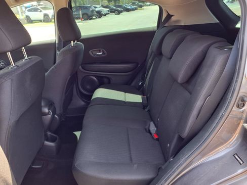 Used 2016 Honda HR-V LX image 24