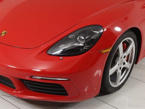Used 2023 Porsche 718 Cayman S w/ Sport Chrono Package image 95