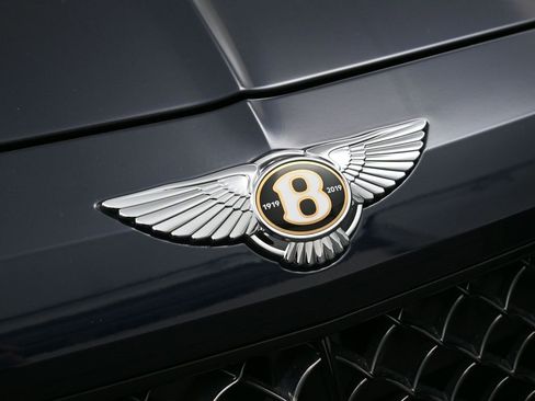 Certified 2020 Bentley Bentayga image 13
