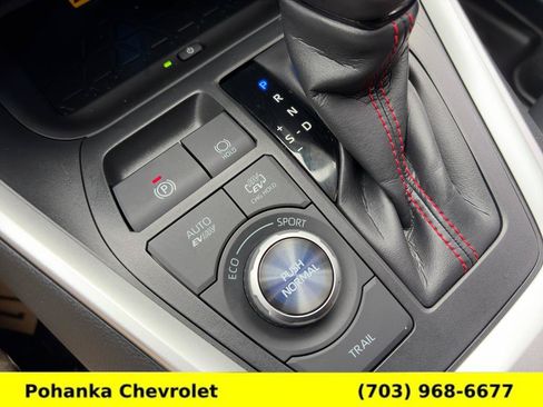 Used 2025 Toyota RAV4 XSE w/ Weather Package AWD/4WD image 18