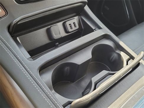 Used 2019 GMC Yukon Denali w/ Denali Ultimate Package image 29