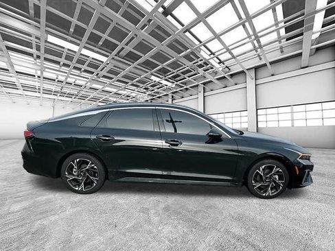 Used 2025 Kia K5 GT-Line w/ GT-Line Premium Package image 2
