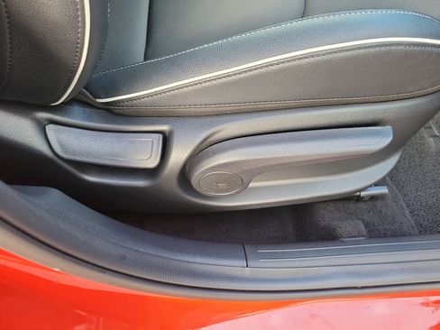 Used 2020 Kia Forte GT-Line w/ GT-Line Premium Package FWD image 9