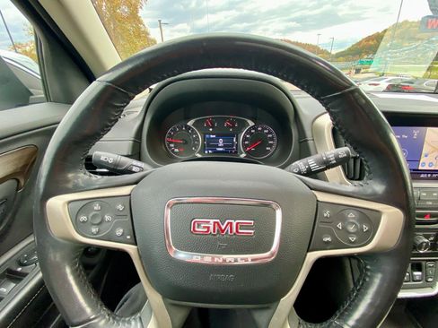 Used 2018 GMC Terrain Denali w/ Advanced Safety Package AWD/4WD image 24