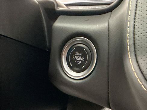 Used 2024 GMC Yukon AT4 w/ AT4 Premium Plus Package AWD/4WD image 21