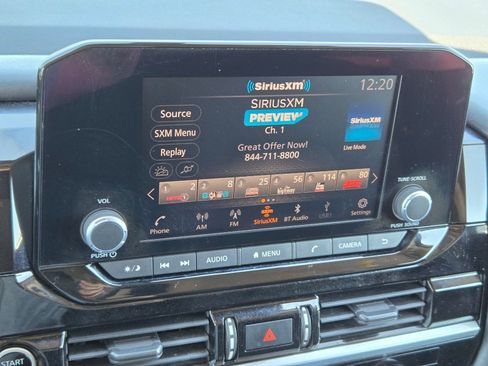 Used 2022 Nissan Pathfinder SV FWD image 24