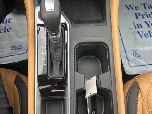 New 2025 Nissan Sentra SV w/ SV Premium Package image 21