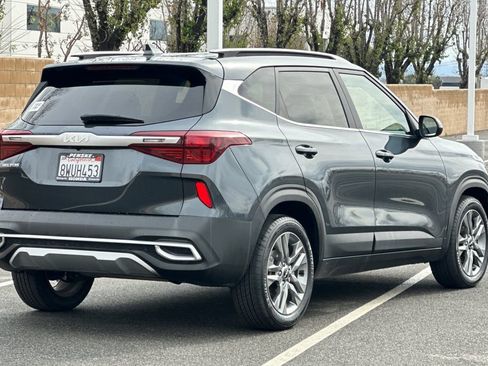 Used 2022 Kia Seltos S image 4