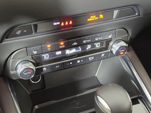 Certified 2025 MAZDA CX-5 Signature image 22