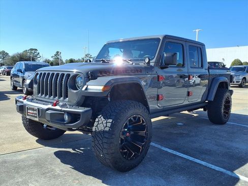 Used 2021 Jeep Gladiator Rubicon image 3