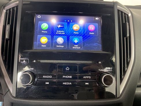 Used 2022 Subaru Forester Base image 18