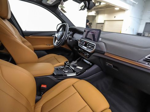 Certified 2024 BMW X3 xDrive30i w/ Premium Package image 30