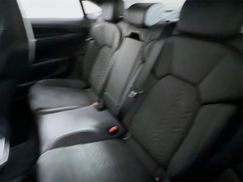 Used 2022 Audi e-tron GT Premium Plus image 19