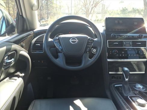 Used 2024 Nissan Armada Platinum w/ Captain's Chairs Package image 21