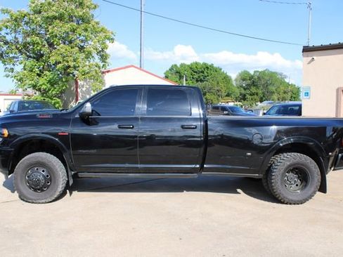 Used 2022 RAM 3500 Limited AWD/4WD image 6