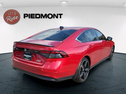 Certified 2025 Honda Accord Sport image 7