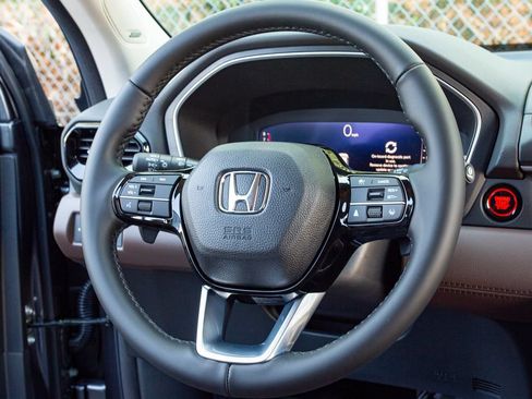 New 2026 Honda Pilot Touring image 20