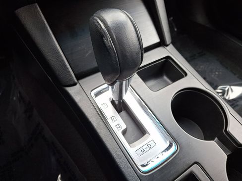 Used 2017 Subaru Outback 2.5i Premium image 14