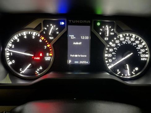 Used 2023 Toyota Tundra Limited image 16