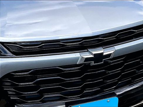 Used 2024 Chevrolet Trax ACTIV w/ Driver Confidence Package FWD image 30