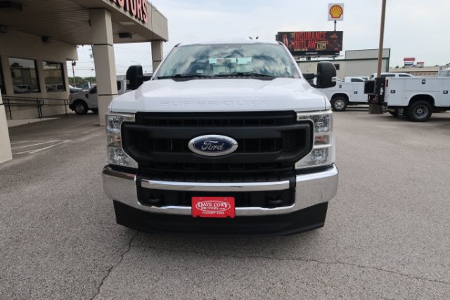 Used 2020 Ford F250 XL w/ Power Equipment Group AWD/4WD image 2