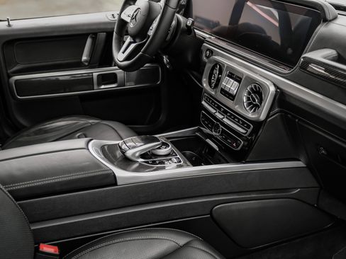 Used 2019 Mercedes-Benz G 550 w/ Exclusive Interior Package image 22