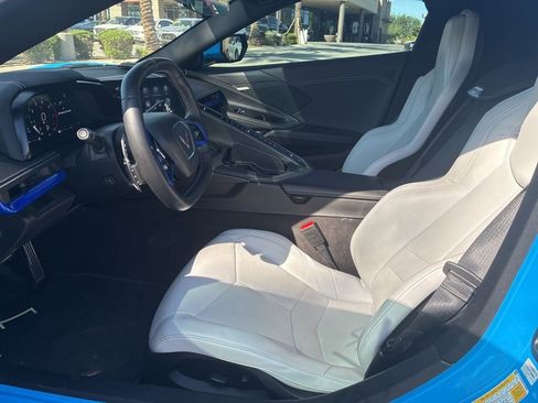 Used 2023 Chevrolet Corvette Stingray Coupe w/ Z51 Performance Package image 10