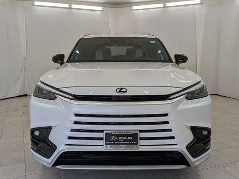 New 2026 Lexus TX 500h AWD w/ Technology Package image 4