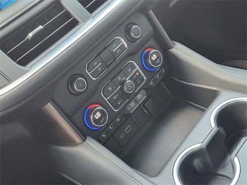 Used 2022 Chevrolet Tahoe High Country image 21