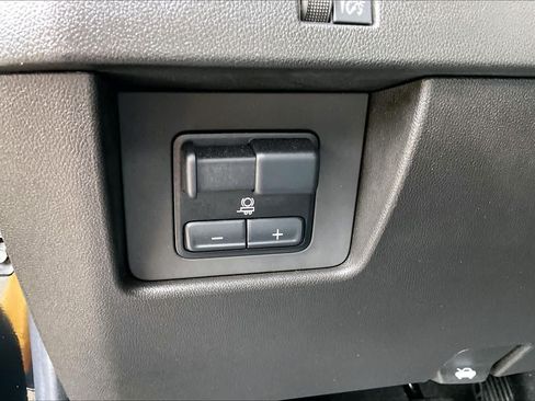 Used 2023 Chevrolet Colorado Trail Boss w/ Advanced Trailering Package AWD/4WD image 33