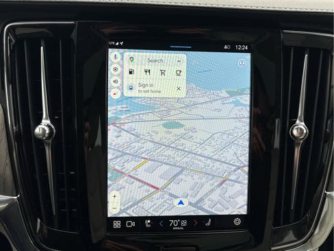 Used 2025 Volvo S90 B6 Ultra w/ Protection Package Premier image 22