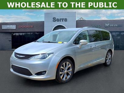 Used 2019 Chrysler Pacifica Limited