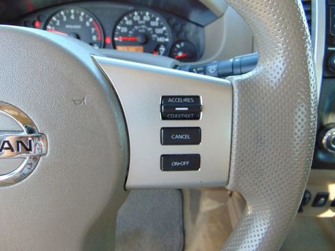 Used 2016 Nissan Frontier SV AWD/4WD image 16