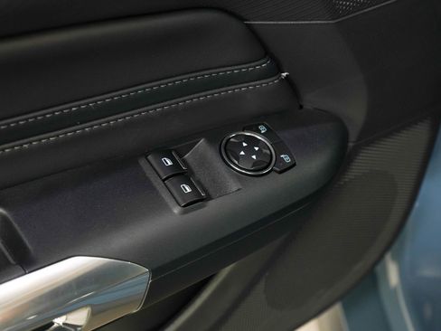 Used 2025 Ford Mustang GT Premium RWD image 18