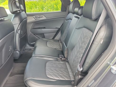 Used 2025 Kia Sportage X-Line w/ Premium Package AWD/4WD image 16