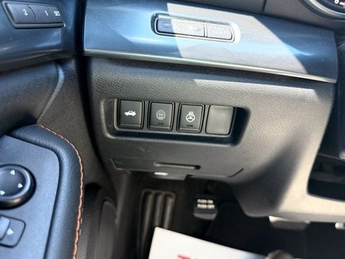 Used 2021 Nissan Maxima SR w/ Sport Mat Group FWD image 18