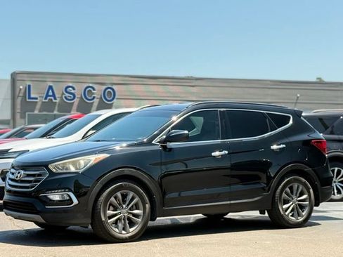 Used 2018 Hyundai Santa Fe Sport 2.0T FWD image 1