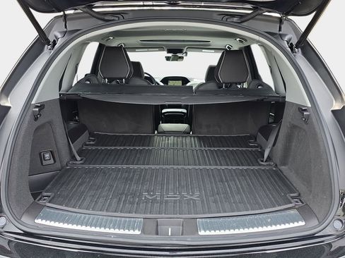 Used 2018 Acura MDX SH-AWD w/ Advance Package image 14