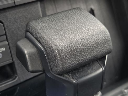 Used 2025 Toyota Tundra SR AWD/4WD image 20
