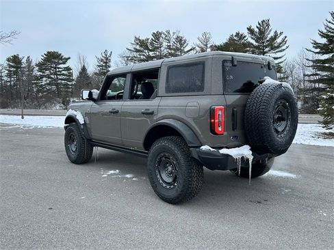 New 2025 Ford Bronco Badlands image 5