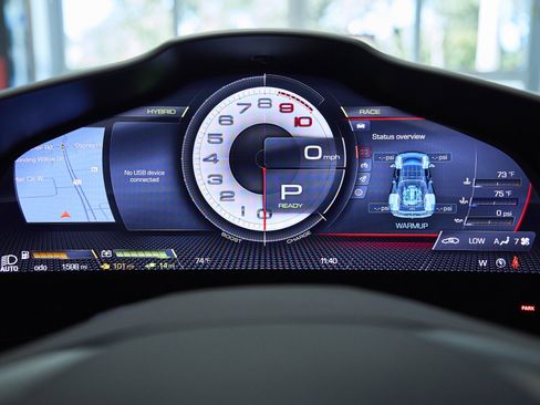 Used 2024 Ferrari 296 GTS image 23