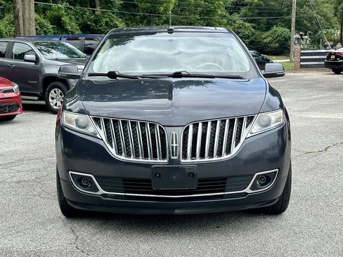Used 2014 Lincoln MKX AWD w/ Equipment Group 102A image 2