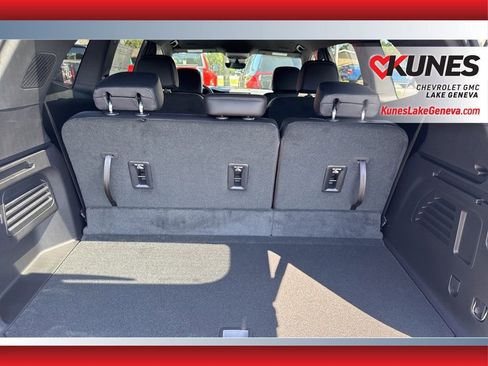 New 2026 GMC Acadia Elevation w/ Elevation Premium Package image 39