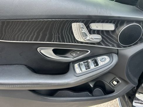Used 2017 Mercedes-Benz C 300 Sedan image 9